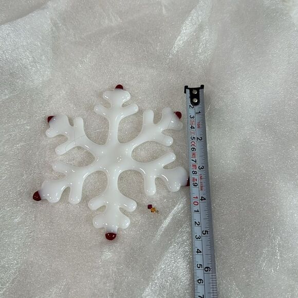 PORCELAIN LARGE SNOWFLAKE. - Picture 2 of 3